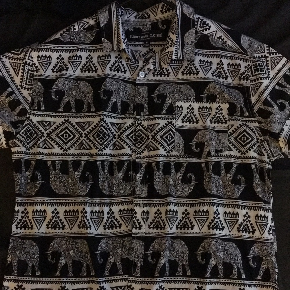 Black & white button up tee with elephants